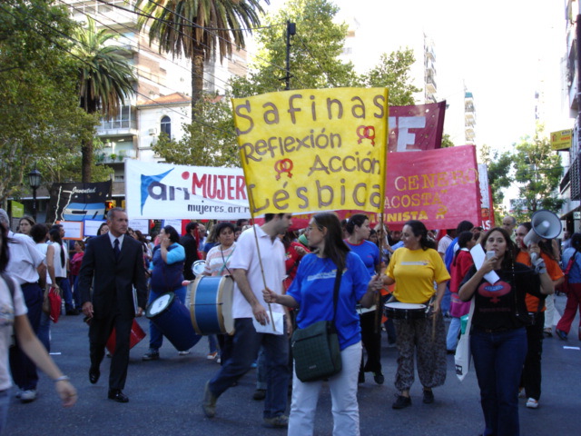 Safinas en la marcha